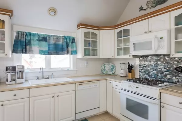 Wareham, MA 02532,12 Grove St