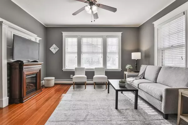 Wakefield, MA 01880,9 Avon St #2