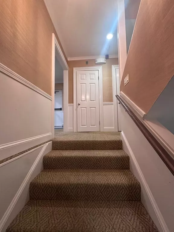 Wellesley, MA 02482,103 Central St #A