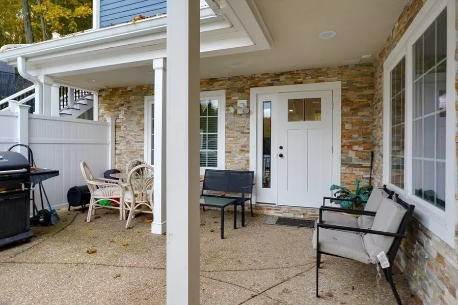 17 School St. #A, Hudson, MA 01749