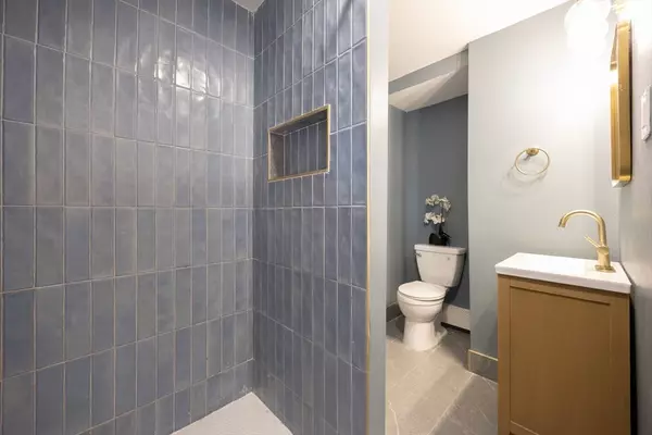 Revere, MA 02151,94 Crescent Ave