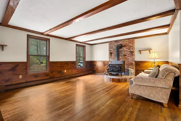 Ayer, MA 01432,84 Off Groton School Road