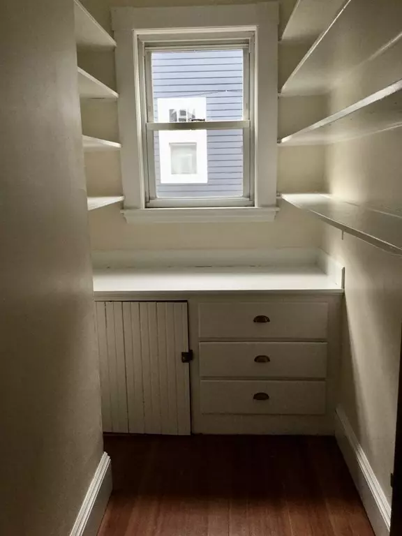 Arlington, MA 02474,32-34 Crescent Hill Ave #32