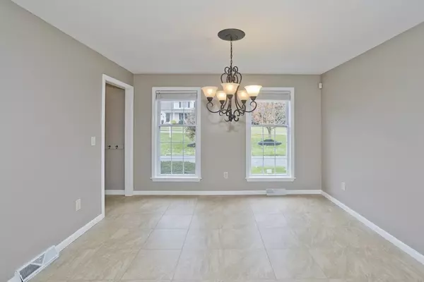 Westfield, MA 01085,76 Shaker Rd