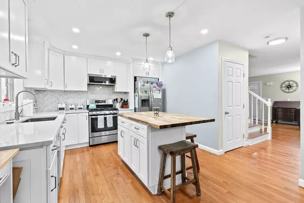 Plymouth, MA 02360,38 Hawley Ave