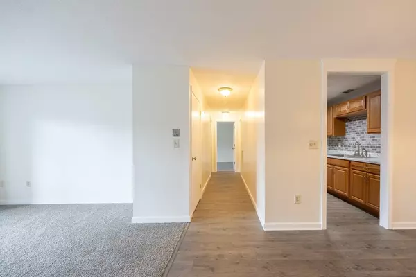 Franklin, MA 02038,1805 Franklin Crossing Rd #1805