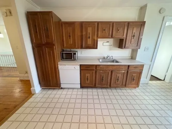 Boston, MA 02134,20 Mead Street #3