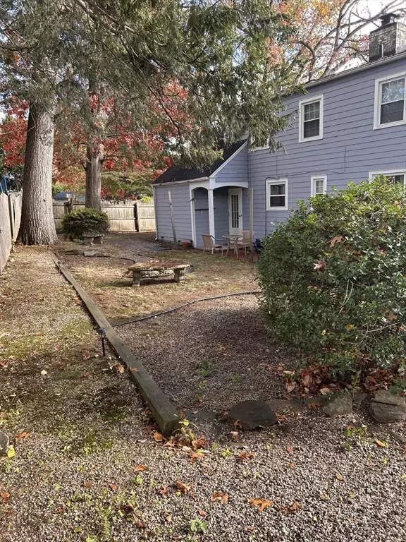 Longmeadow, MA 01106,118 Field Road