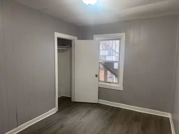 Fitchburg, MA 01420,21 Boutelle St