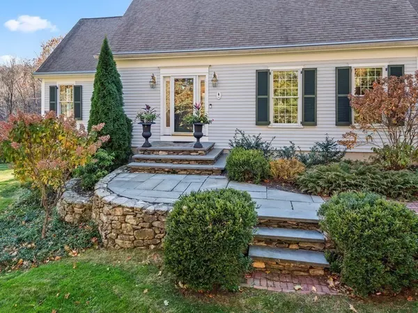 Princeton, MA 01541,46 Pine Hill Rd