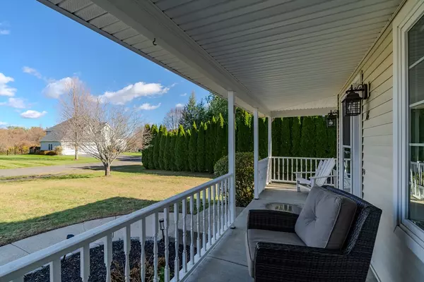 Easthampton, MA 01027,16 Bayberry Dr