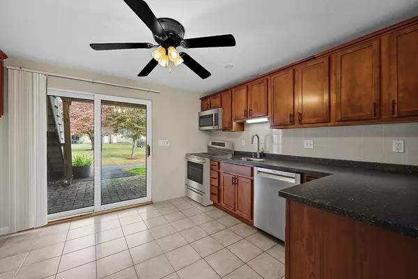 Andover, MA 01810,10 Washington Park Dr #10