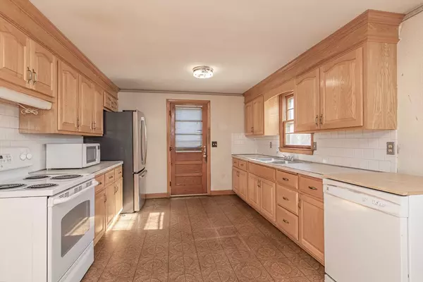 Bridgewater, MA 02324,41 Marianne Drive