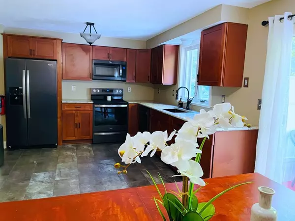 Norton, MA 02766,170 S Worcester St #3