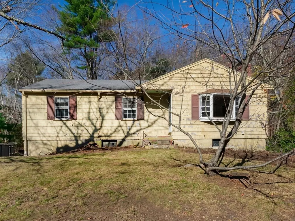 North Reading, MA 01864,103 Elm St