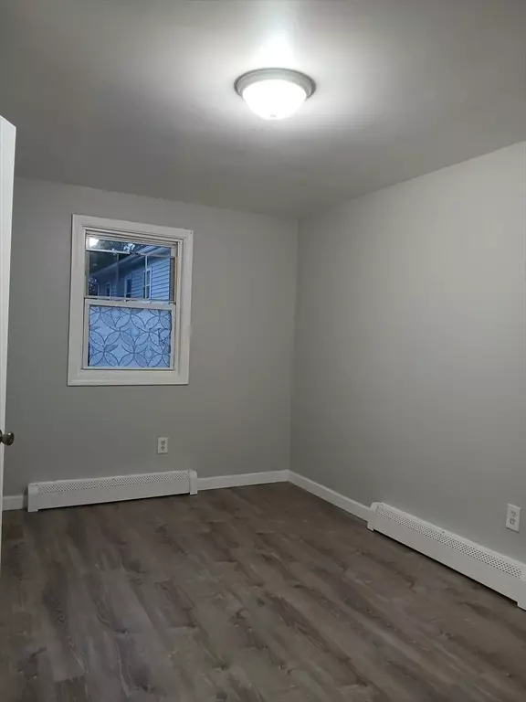 Fall River, MA 02723,104 Choate St #6