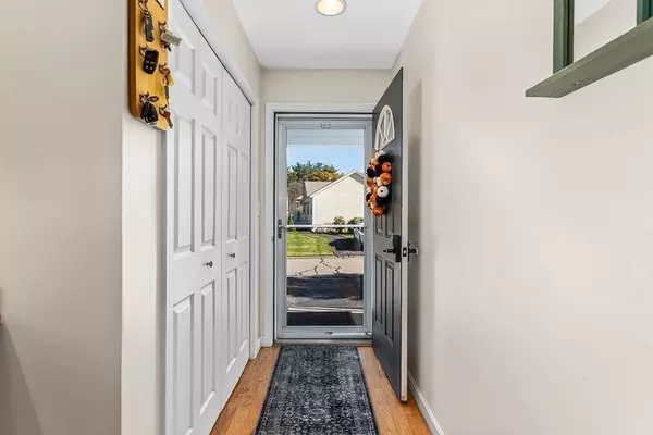 East Bridgewater, MA 02333,21 Hemlock Dr #21