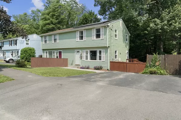 68 Crest Circle, Worcester, MA 01603