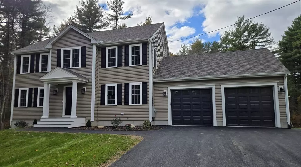 2 Bella Path, Middleboro, MA 02346
