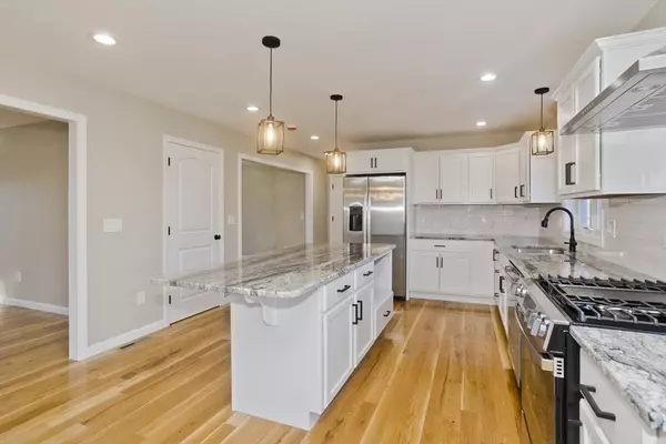 Ludlow, MA 01056,60 Loopley