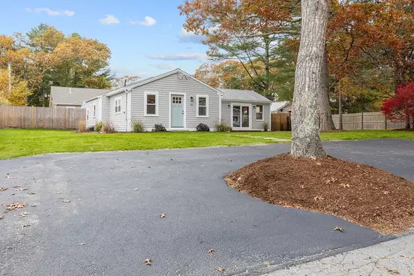 Wareham, MA 02532,18 Martin St