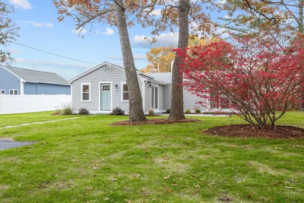 Wareham, MA 02532,18 Martin St