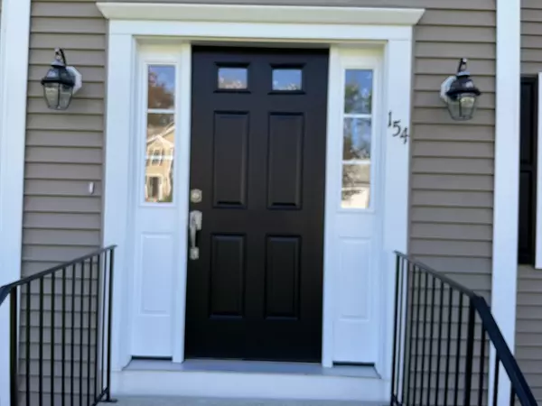 Taunton, MA 02780,154 Appaloosa Way