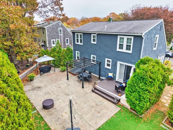 Dartmouth, MA 02747,33 Rosewood Ter