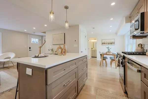 Danvers, MA 01923,81 Elliott St