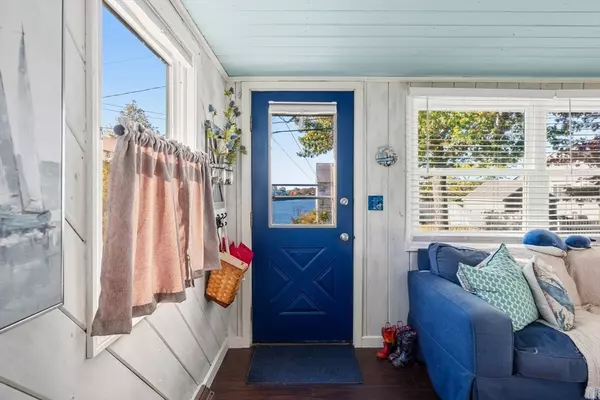 Wareham, MA 02571,119 Pinehurst Dr