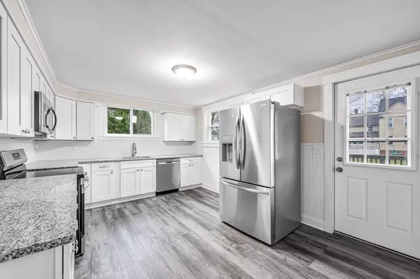 295 S Main St, Orange, MA 01364