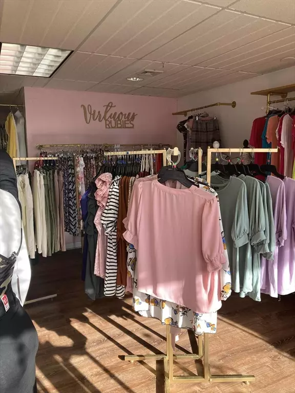 Fitchburg, MA 01420,6 Summer St.