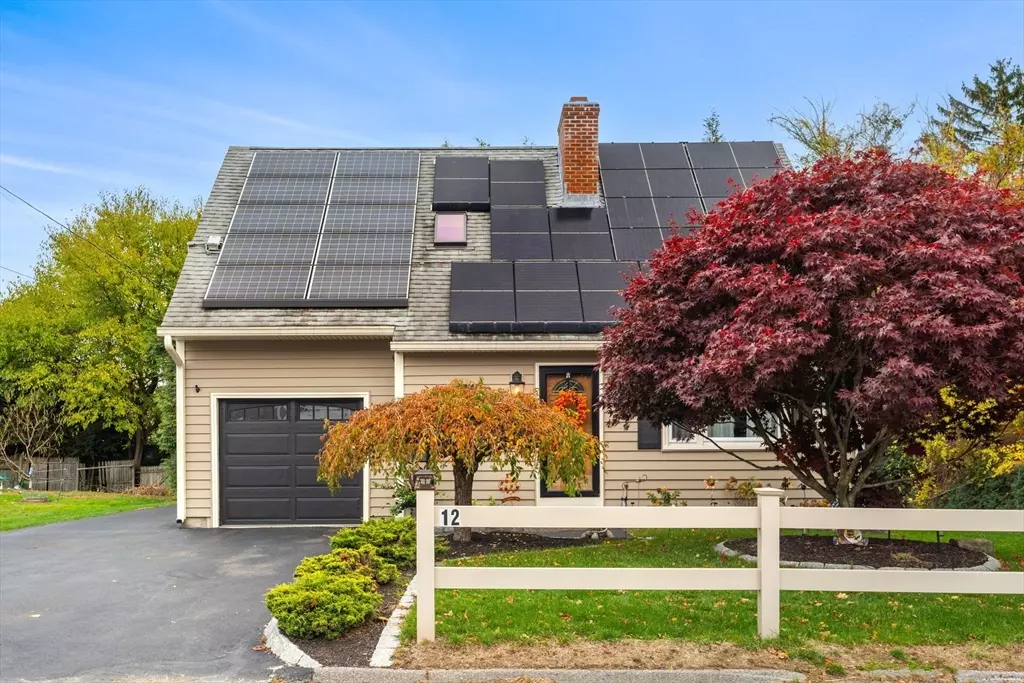 Worcester, MA 01606,12 Dixfield Rd