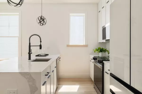 Winthrop, MA 02152,130 Shirley Street #204