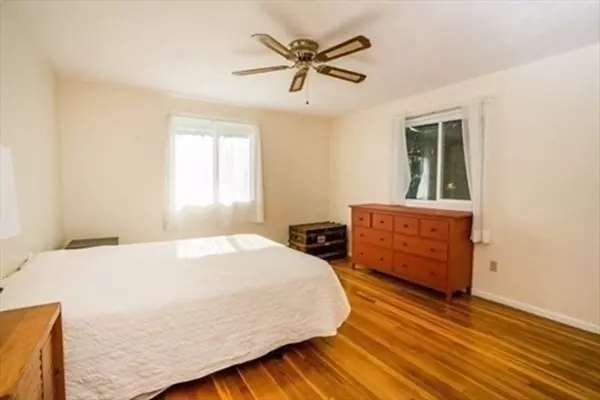 Norwood, MA 02062,9 Endicott St #3