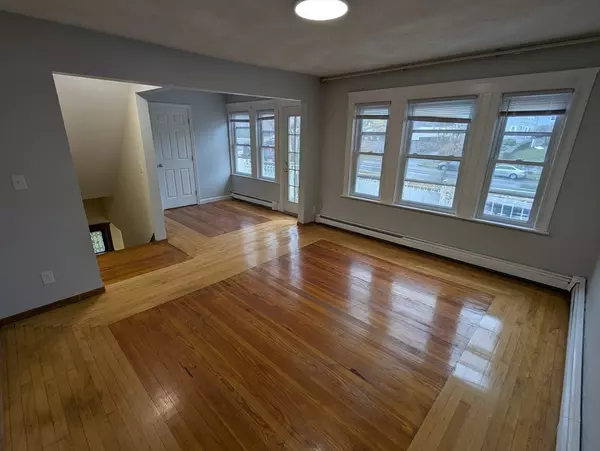 Medford, MA 02155,378 Fellsway W #2