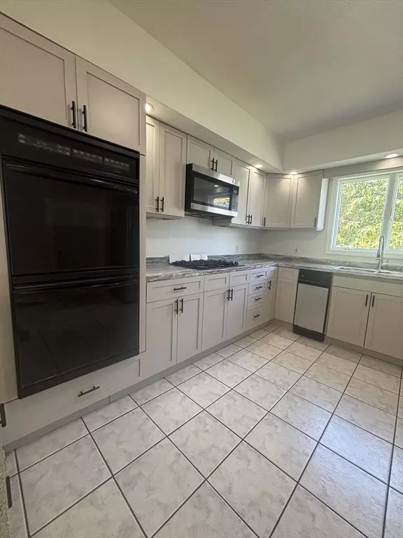 Everett, MA 02149,33 Appleton #2