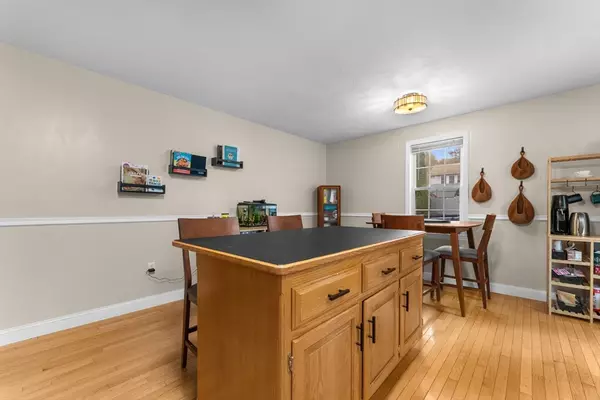 Northbridge, MA 01588,44 Arthur Dr #44