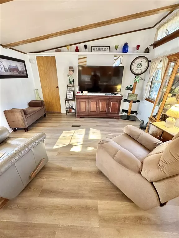 Wareham, MA 02576,189 Pine View Terrace