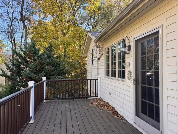 Marion, MA 02738,15 Parlowtown Rd #A