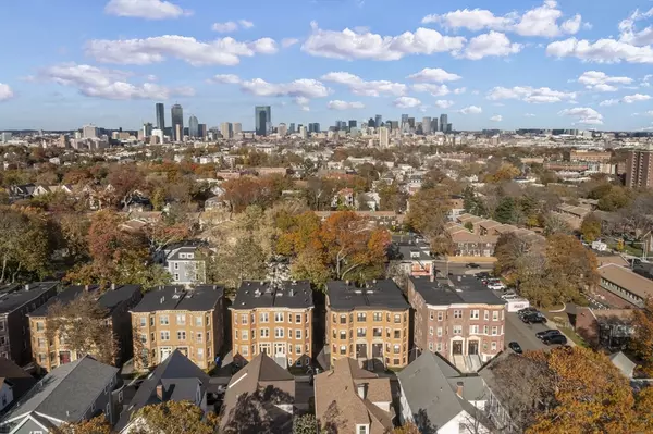 Boston, MA 02121,99 Harrishof St