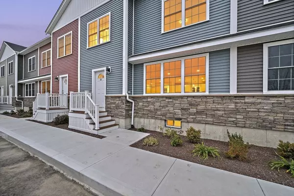 Randolph, MA 02368,14 Simmonds Blvd. #14