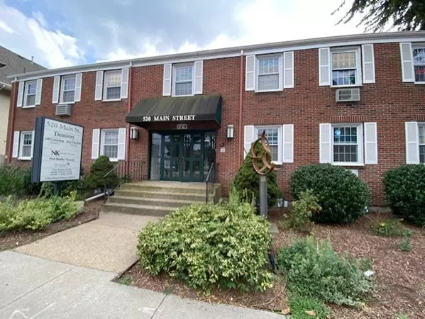 520 Main St #c, Waltham, MA 02452