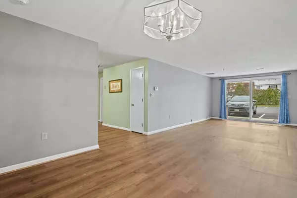 Methuen, MA 01844,45 Christopher Drive #101