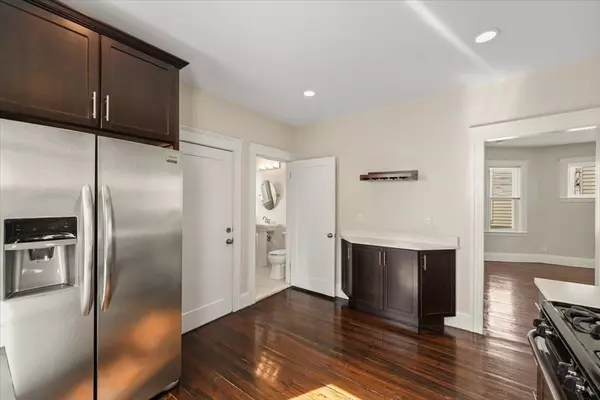 Boston, MA 02125,9 Hallam Street #3