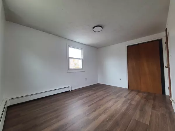 Leicester, MA 01524,1669 Main St #B