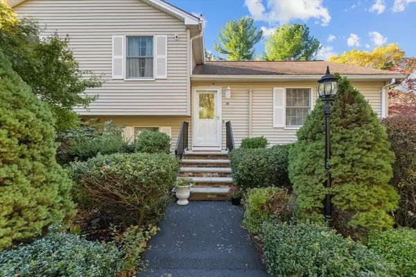 Salem, MA 01970,20 Clark St