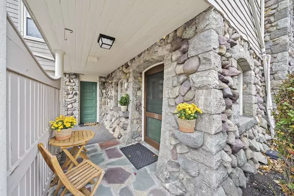 Randolph, MA 02368,18 Jasper Lane #18