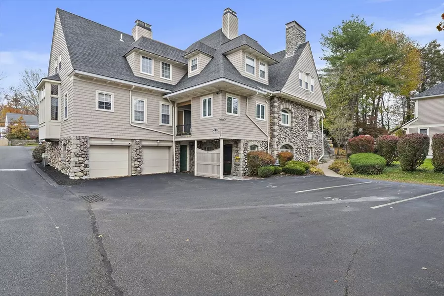 18 Jasper Lane #18, Randolph, MA 02368