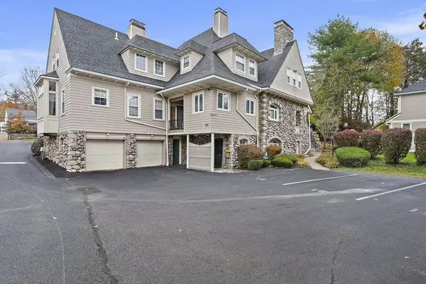 18 Jasper Lane #18, Randolph, MA 02368